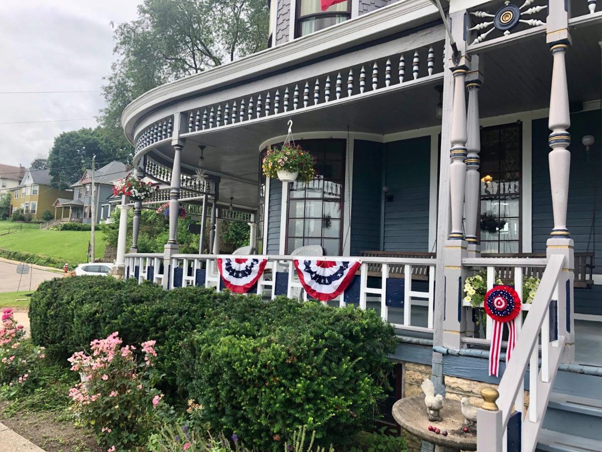 The Hancock House Bed & Breakfast Inn Dubuque Exteriér fotografie